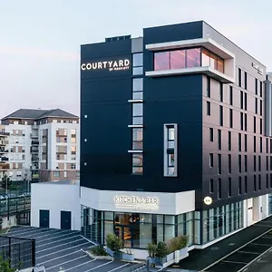 Courtyard By Marriott Paris Hotel Créteil